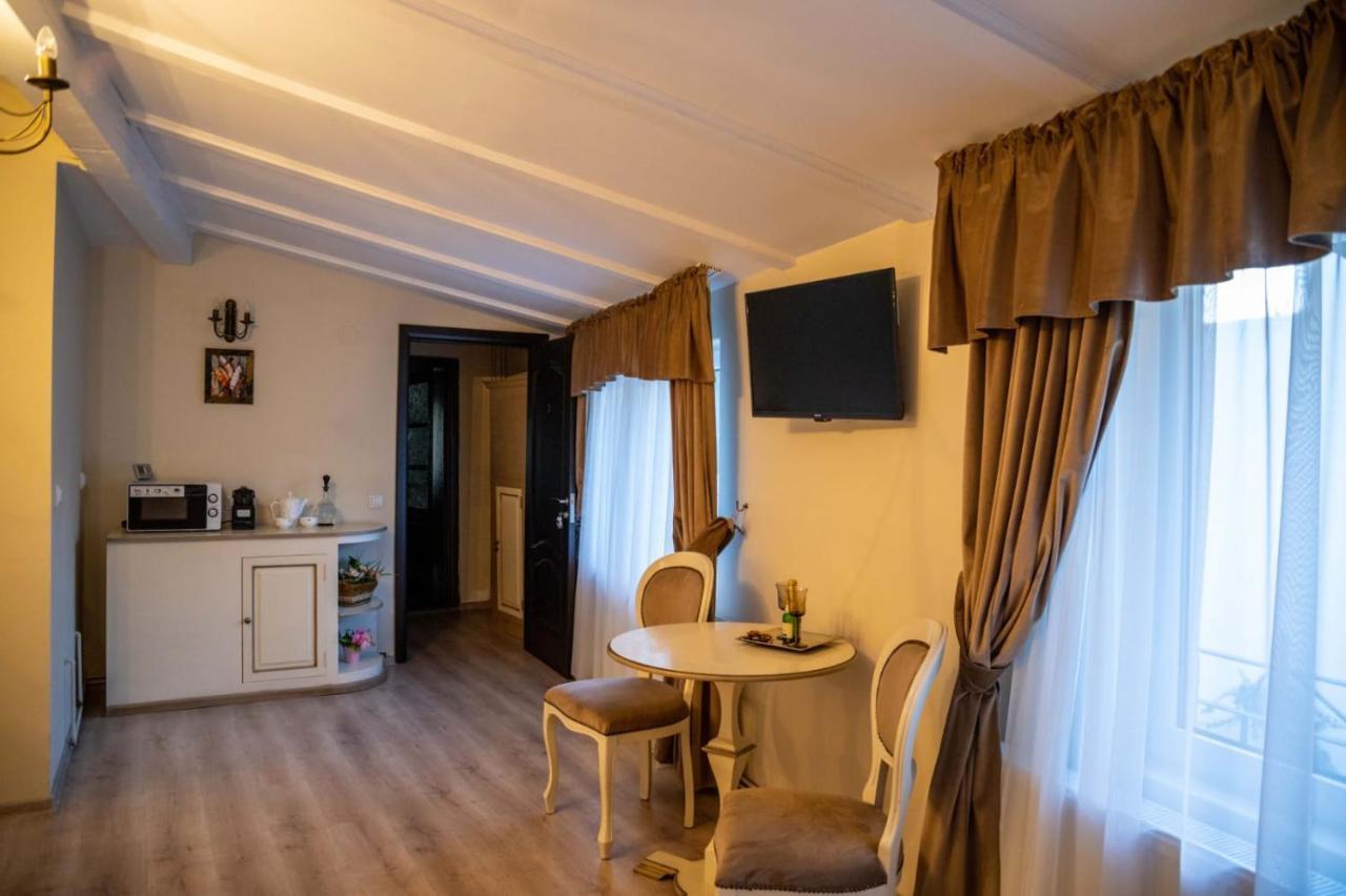 Oldtownvilla Studio Central Sibiu Luaran gambar