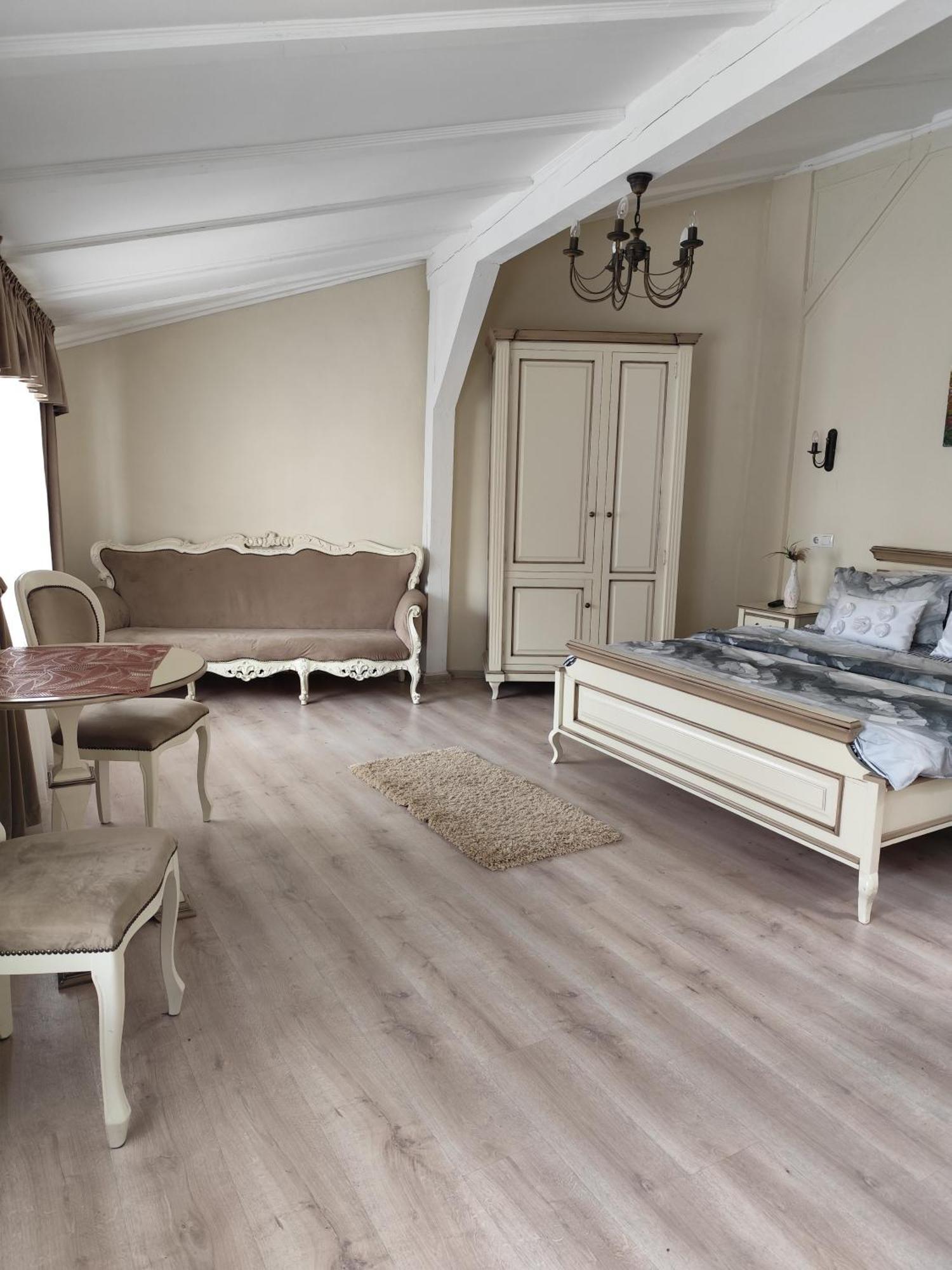 Oldtownvilla Studio Central Sibiu Luaran gambar